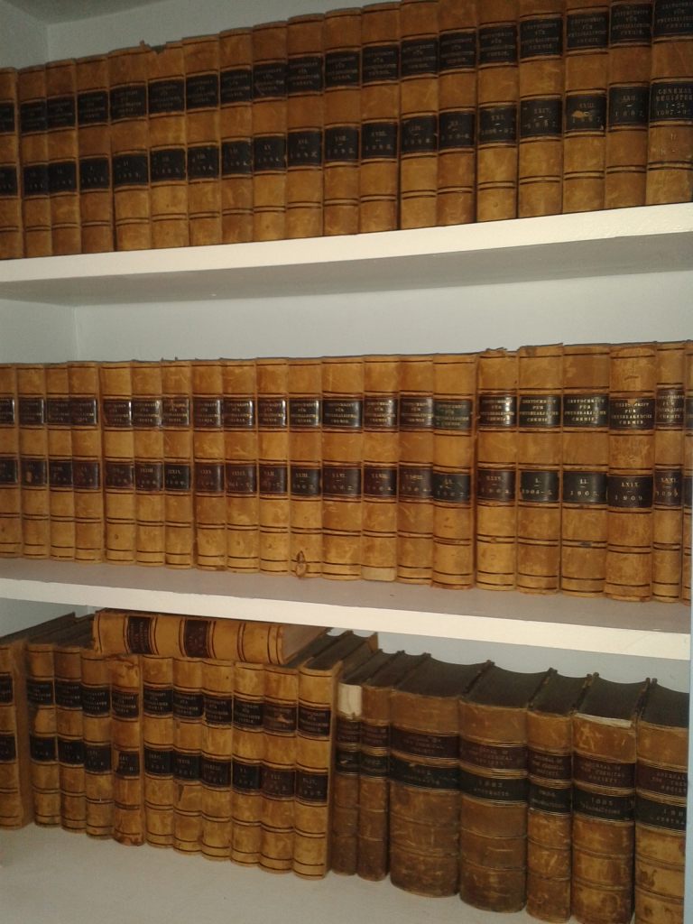 Alte Bände "Zeitschrift für Physikalische Chemie" auf Deutsch an der Universität Oxford