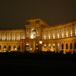 Hofburg bei Nacht